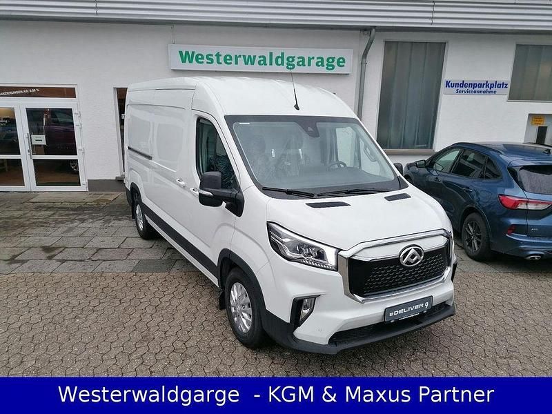 Weiß Gebraucht 2024 Maxus eDeliver 9 Van | 57.840 € (Teuer) - Bild 1/4