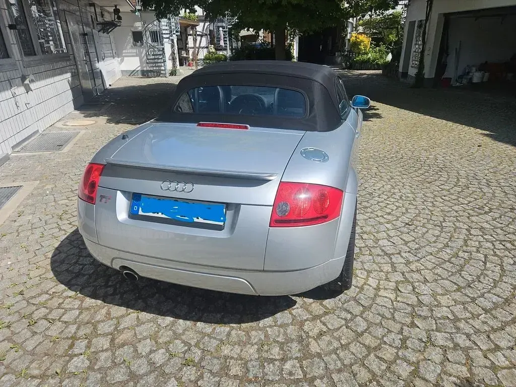 Gebraucht Audi TT Roadster Sport 150 PS (110 kW) 2002 Silber Cabrio