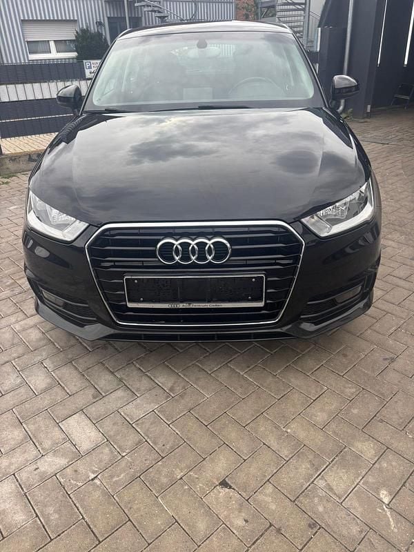 Schwarz Gebraucht 2016 Audi A1 Basis Kleinwagen | 9.500 € (Guter Preis) - Bild 1/4