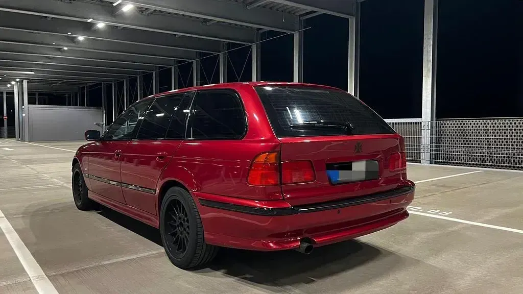 Gebraucht BMW 528 193 PS (141 kW) 1998 Rot Kombi