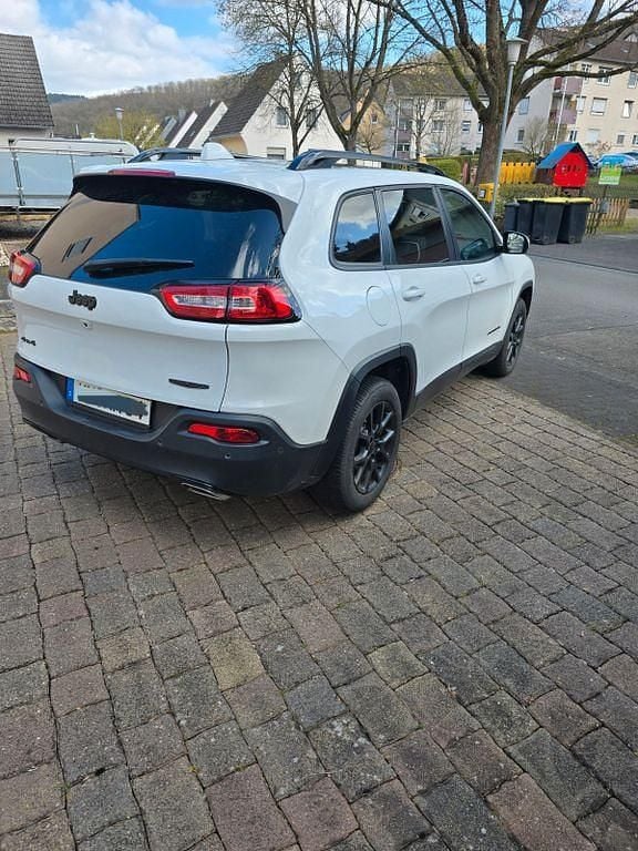 Gebraucht Jeep Cherokee Night Eagle 200 PS (147 kW) 2017 Weiß SUV