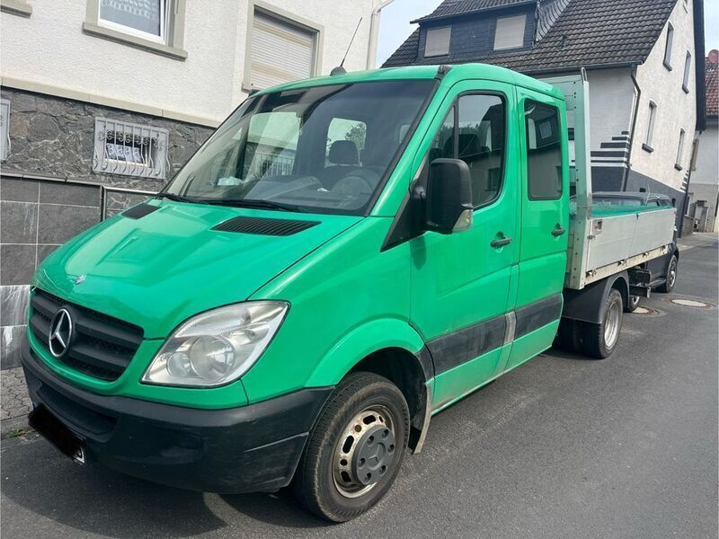 Grün Gebraucht 2009 Mercedes Sprinter Van | 12.900 € (Fairer Preis) - Bild 1/4