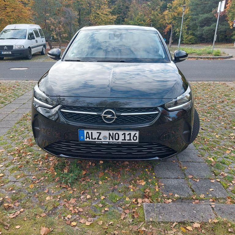 Schwarz Gebraucht 2021 Opel Corsa-e Edition Kleinwagen | 13.200 € (Guter Preis) - Bild 1/4