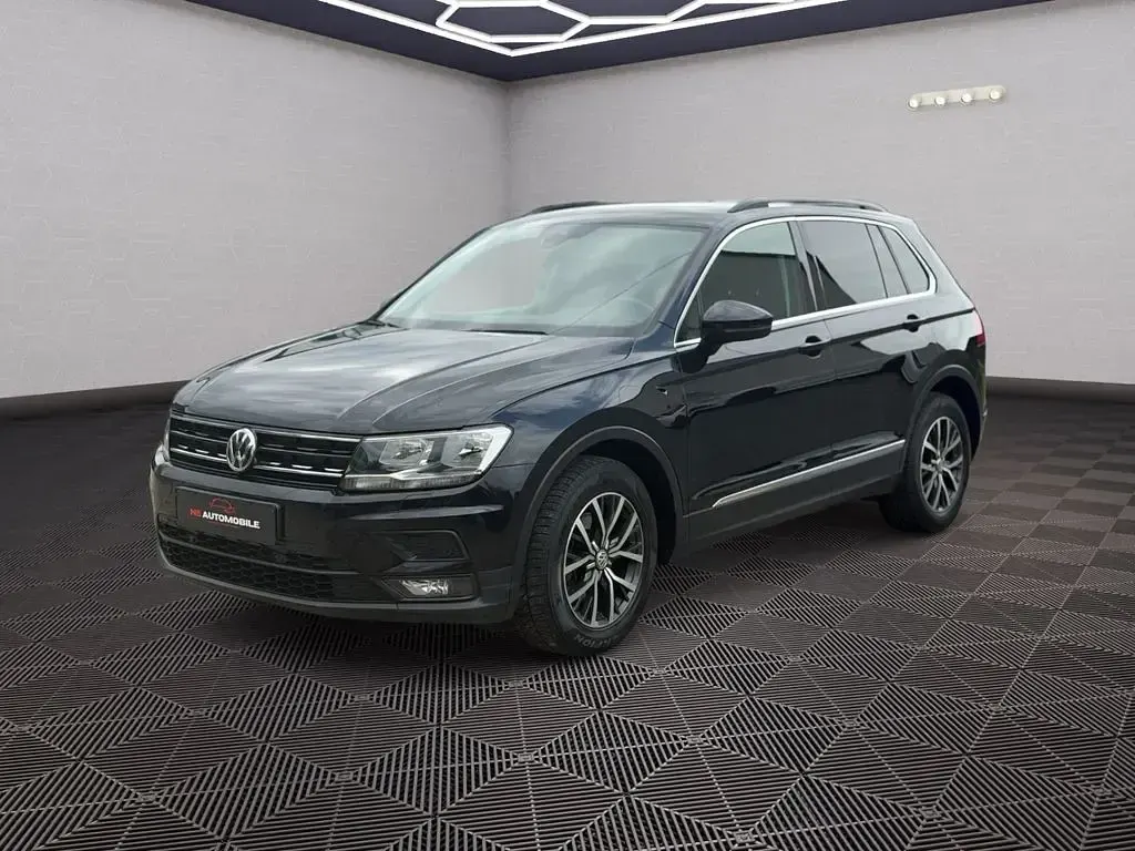 Gebraucht VW Tiguan Comfortline 150 PS (110 kW) 2020 Schwarz SUV
