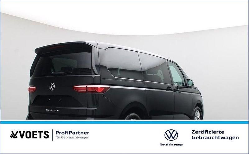 Gebraucht VW Multivan Life 150 PS (110 kW) 2025 Schwarz Van
