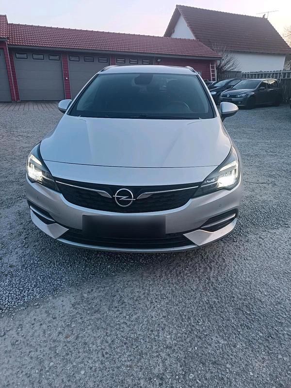 Gebraucht Opel Astra 131 PS (96 kW) 2020 Silber Kombi