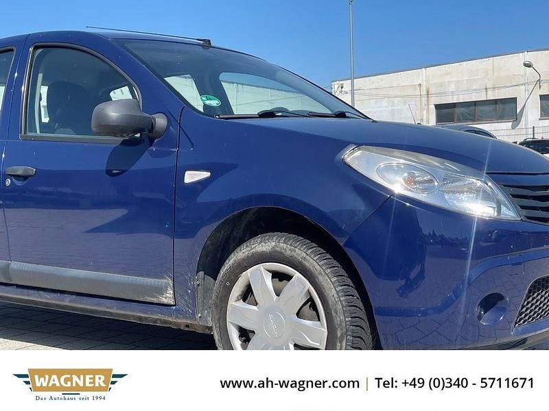 Blau Gebraucht 2008 Dacia Sandero Ambiance Kleinwagen | 1.299 € (Superpreis) - Bild 1/4