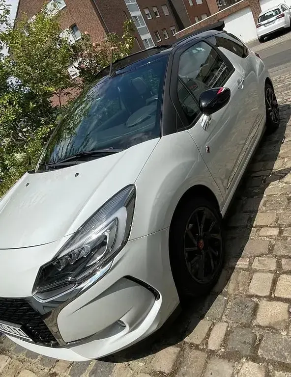 Gebraucht DS Automobiles DS3 110 PS (80 kW) 2019 Weiß Cabrio