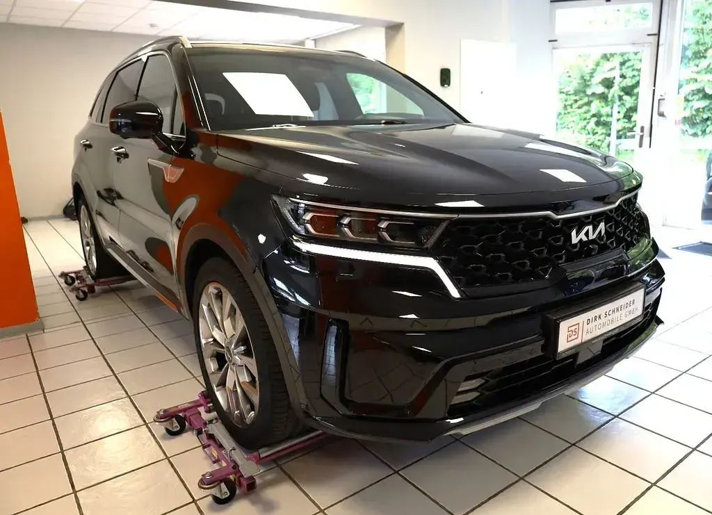 Gebraucht Kia Sorento Platinum 201 PS (147 kW) 2023 Schwarz SUV