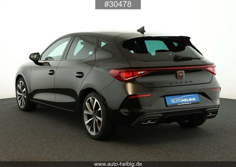 Gebraucht Cupra Leon 150 PS (110 kW) 2023 Mitternachtsschwarz metallic Limousine