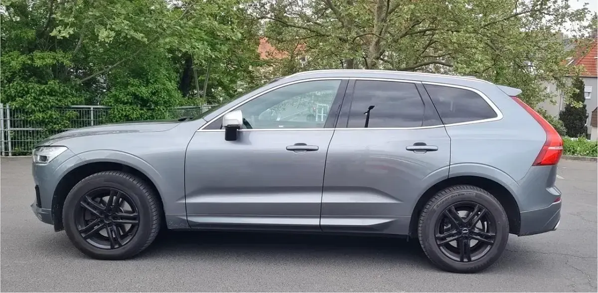 Gebraucht Volvo XC60 R-Design 190 PS (139 kW) 2019 Grau SUV