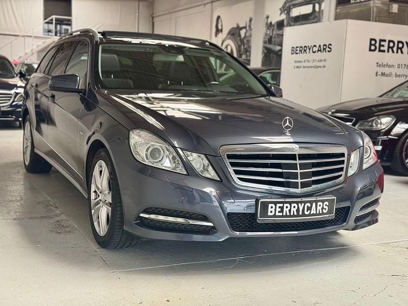Grau Gebraucht 2010 Mercedes E250 Avantgarde Kombi | 5.990 € (Superpreis) - Bild 1/4