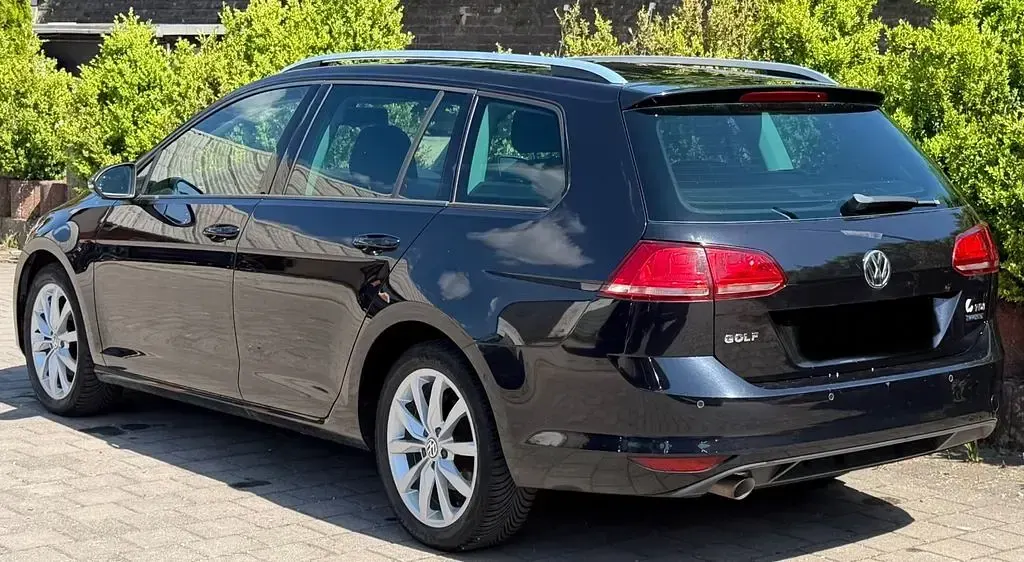 Gebraucht VW Golf VII 105 PS (77 kW) 2014 Schwarz Kombi