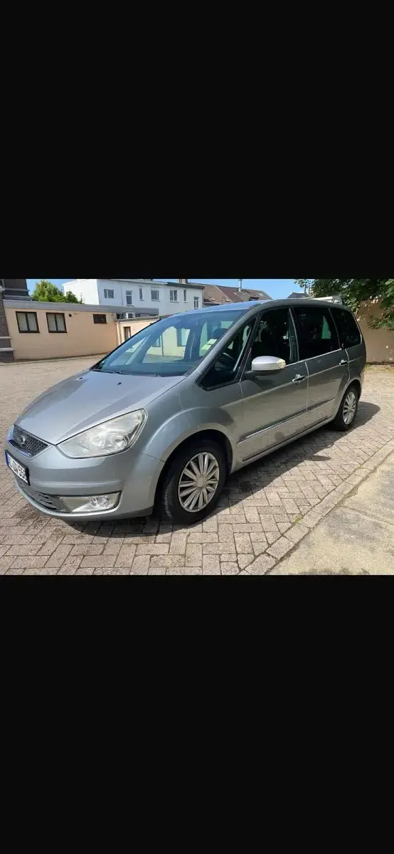 Używany Ford Galaxy 140 KM (102 kW) 2007 Srebrny Minivan