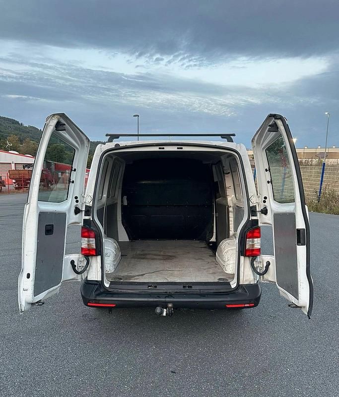 Gebraucht VW Transporter 102 PS (75 kW) 2015 Weiß Van