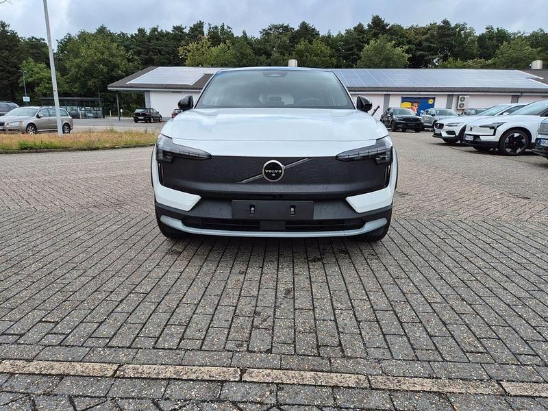 Gebraucht Volvo EX30 CC Performance 314 kW (428 PS) 2025 Crystal white SUV