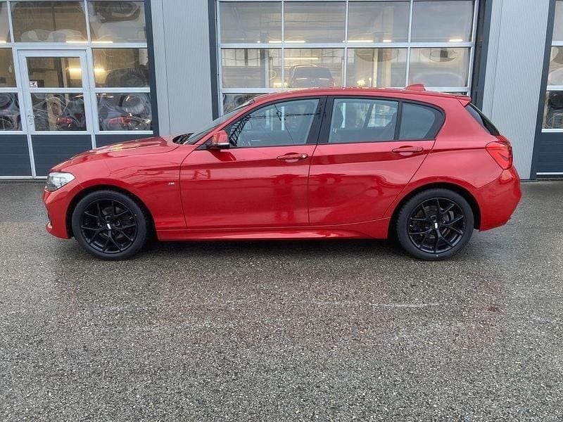 Gebraucht BMW 118 M Sport 136 PS (100 kW) 2016 Melbournerot metallic Kleinwagen