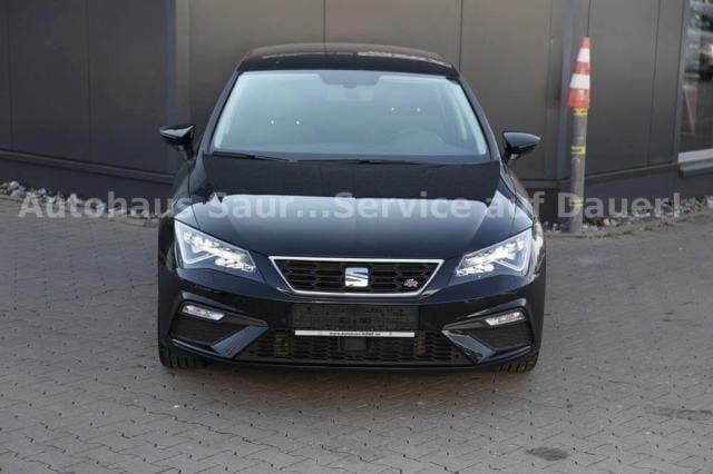 Używany Seat Leon FR 150 KM (110 kW) 2017 Czarny Sedan/Limuzyna