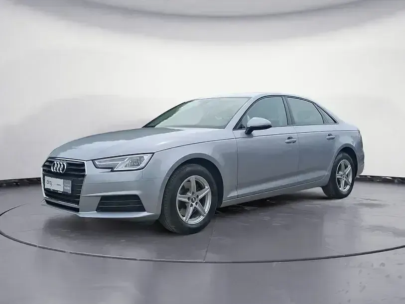 Gebraucht Audi A4 Basis 150 PS (110 kW) 2019 Silber Limousine