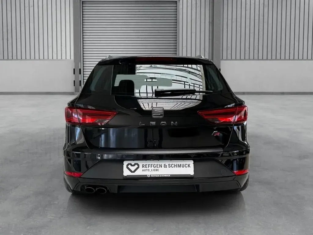 Gebraucht Seat Leon ST FR 179 PS (131 kW) 2017 Schwarz (metallic) Kombi