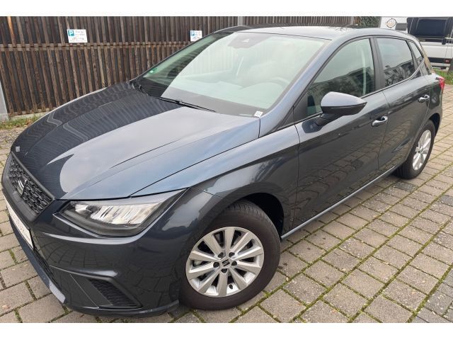 Grau Gebraucht 2023 Seat Ibiza Style Kleinwagen | 21.450 € (Etwas zu teuer) - Bild 1/4