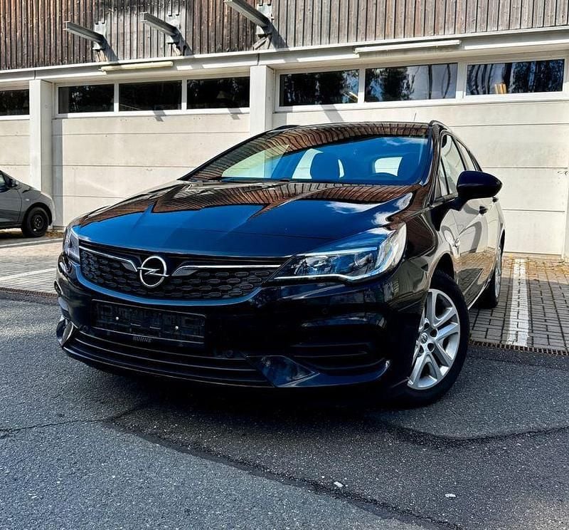 Second-hand Opel Astra 122 CP (89 kW) 2020 Negru Break