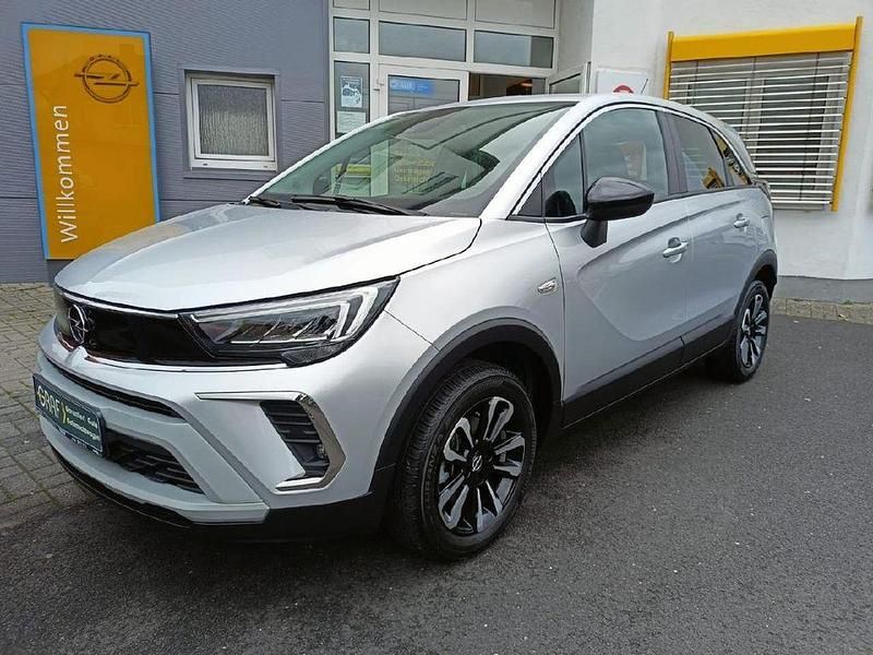Kristallsilber Gebraucht 2023 Opel Crossland Elegance SUV | 18.980 € (Fairer Preis) - Bild 1/4