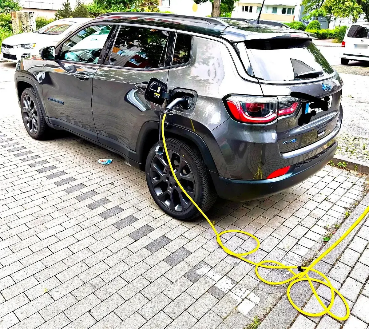 Gebraucht Jeep Compass 180 PS (132 kW) 2021 Grau SUV