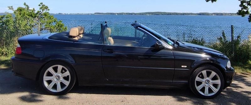 Gebraucht BMW 325 192 PS (141 kW) 2003 Schwarz Cabrio