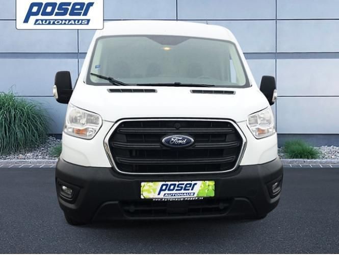 Gebraucht Ford Transit Trend 131 PS (96 kW) 2021 Weiß Van