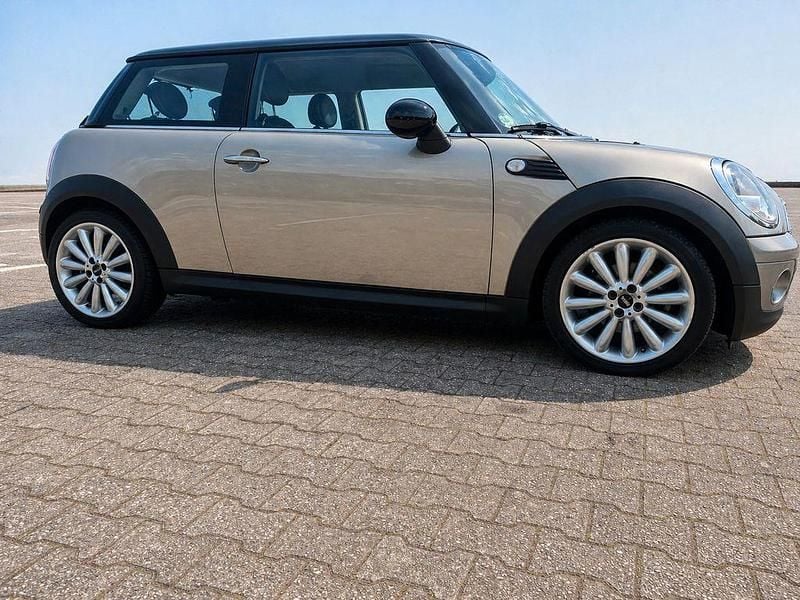 Used Mini Cooper 95 HP (69 kW) 2008 Grey Hatchback