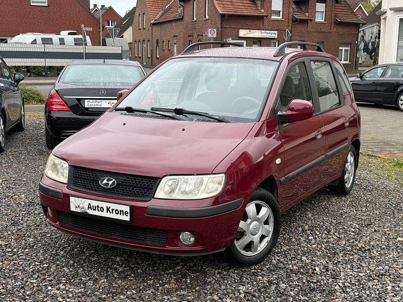 Rot Gebraucht 2008 Hyundai Matrix Van / Kleinbus | 3.499 € (Etwas zu teuer) - Bild 1/4