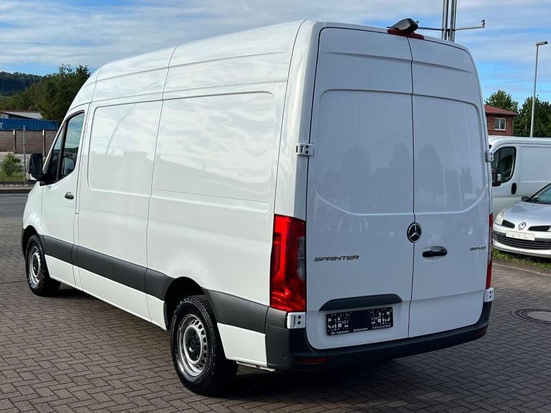 Gebraucht Mercedes Sprinter 143 PS (105 kW) 2020 Weiß Van