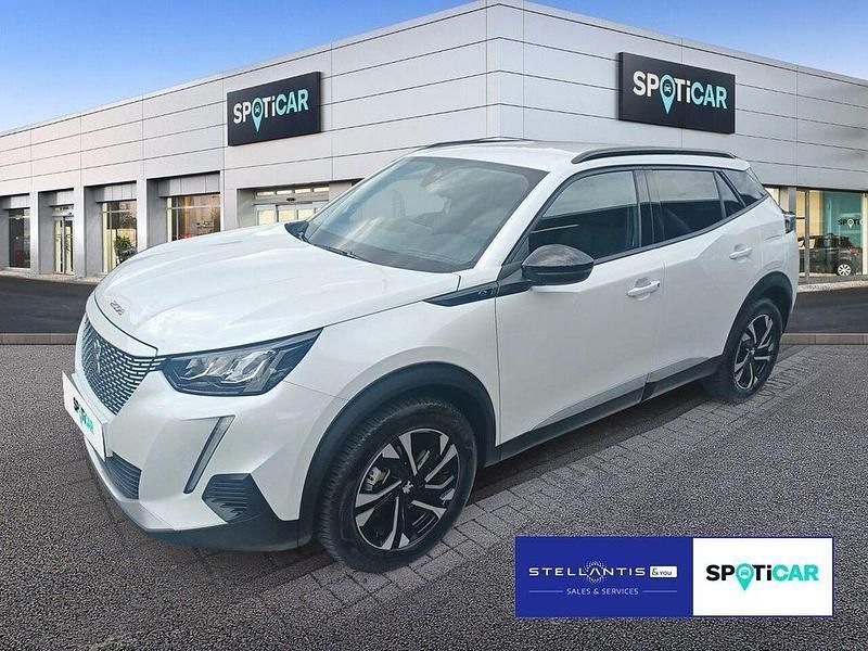 Weiß Gebraucht 2022 Peugeot e-2008 Allure SUV | 17.980 € (Guter Preis) - Bild 1/4