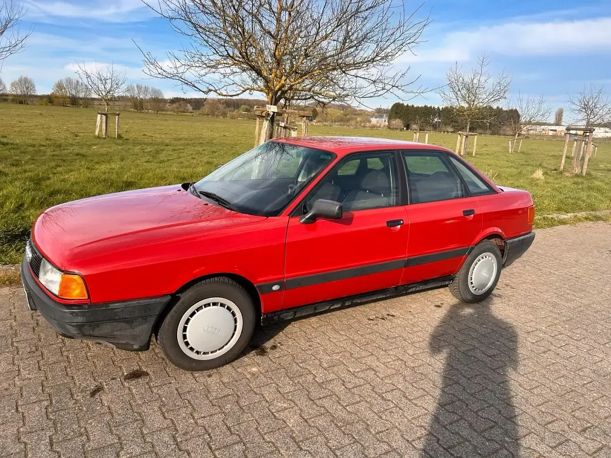 Gebraucht Audi 80 Design 75 PS (55 kW) 1988 Rot Limousine