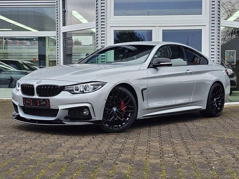 Silber Gebraucht 2017 BMW 440 M Sport Coupé | 24.190 € (Superpreis) - Bild 1/4