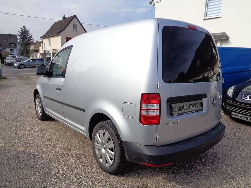 Gebraucht VW Caddy 140 PS (102 kW) 2014 Reflexsilber metallic Van / Kleinbus