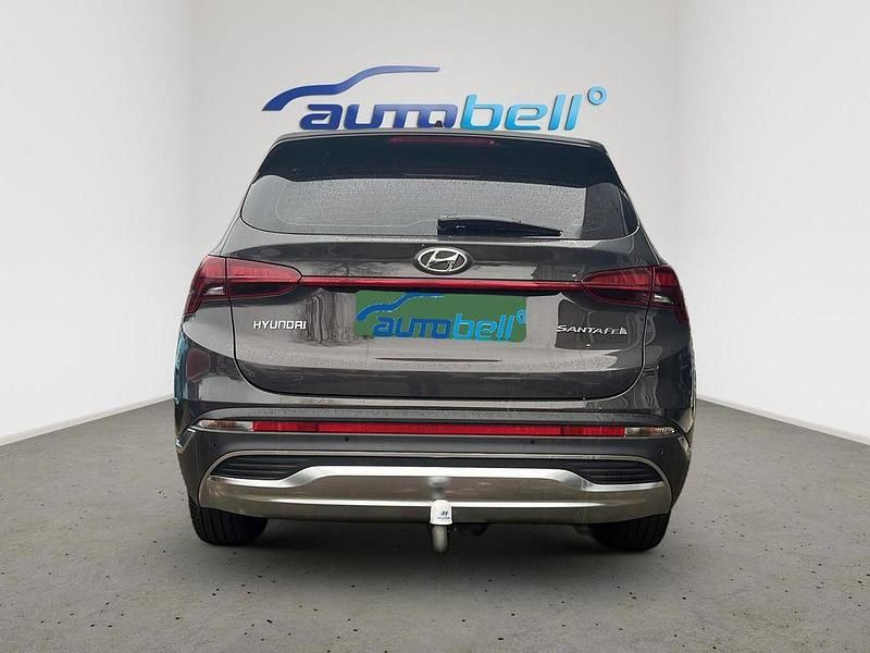 Gebraucht Hyundai Santa Fe Comfort 201 PS (147 kW) 2022 Braun SUV