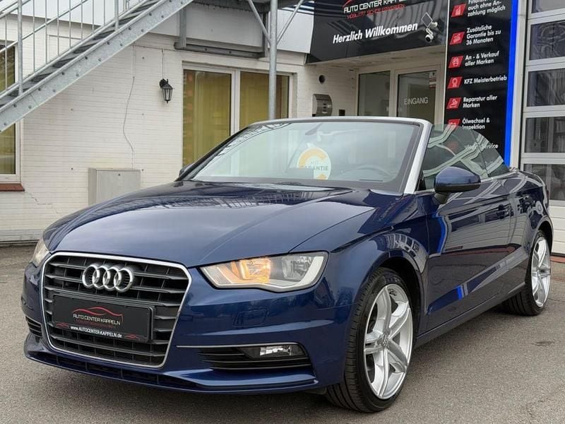 Gebraucht Audi A3 Cabriolet Attraction 150 PS (110 kW) 2015 Blau Cabrio