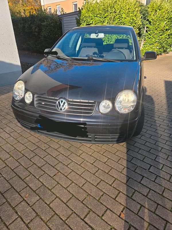 Schwarz Gebraucht 2005 VW Polo Cricket Kleinwagen | 1.800 € (Fairer Preis) - Bild 1/4