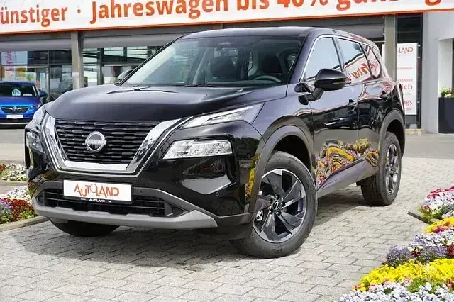 Neu Nissan X-Trail Acenta 163 PS (119 kW) 2026 Andere SUV