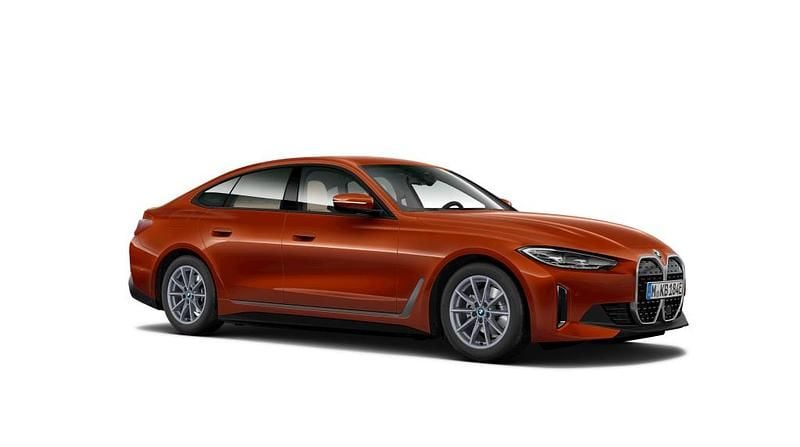 Używany BMW i4 Efficient Dynamics 250 kW (340 KM) 2025 Sedan/Limuzyna