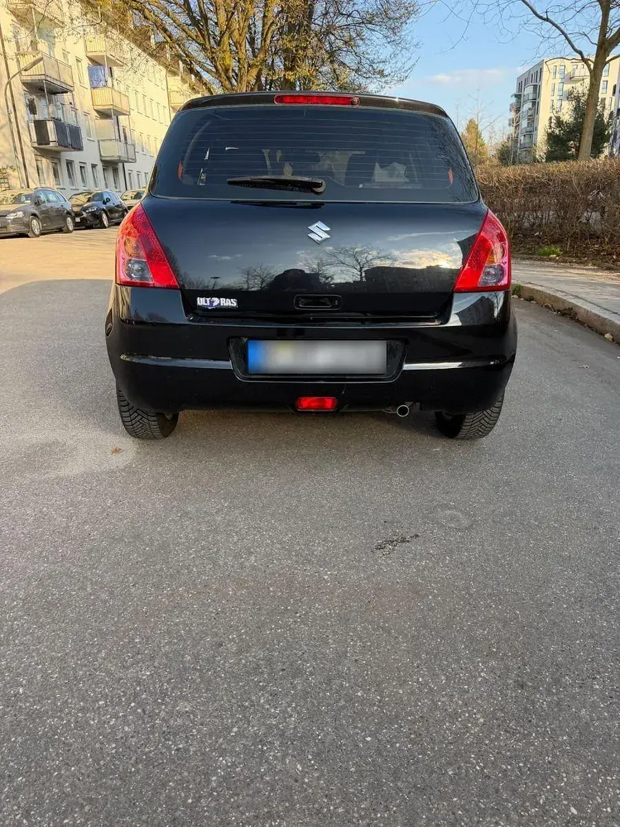 Gebraucht Suzuki Swift Comfort 102 PS (75 kW) 2008 Schwarz Kleinwagen