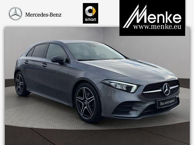 Gebraucht Mercedes A180 Night 136 PS (100 kW) 2019 Grau Limousine