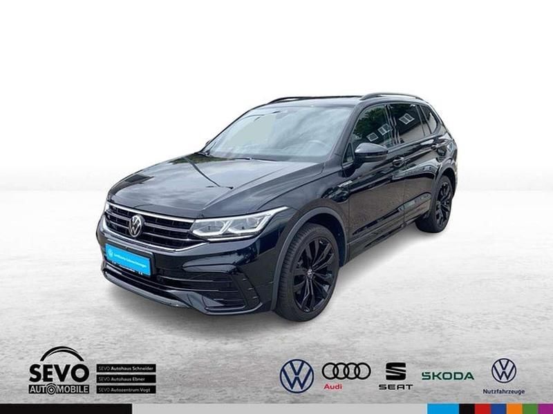 Deep black perleffekt Gebraucht 2023 VW Tiguan Allspace R-line SUV | 46.320 € (Teuer) - Bild 1/4