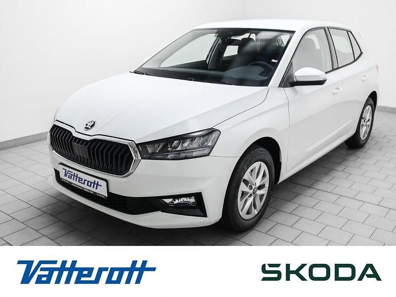 Neu Skoda Fabia Essence 80 PS (58 kW) 2025 Weiss Kleinwagen