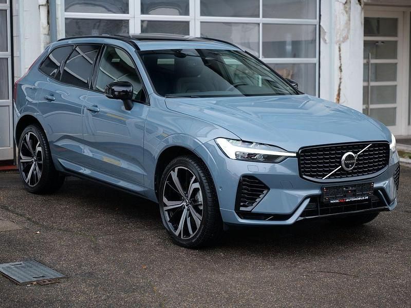 Gebraucht Volvo XC60 Plus 398 PS (292 kW) 2023 Thunder grey / metallic SUV