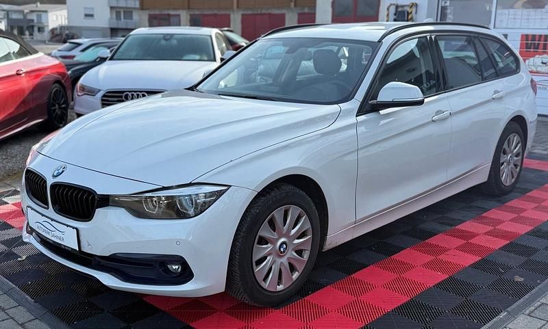 Gebraucht BMW 318 Sport Line 150 PS (110 kW) 2019 Alpinweiss iii Kombi