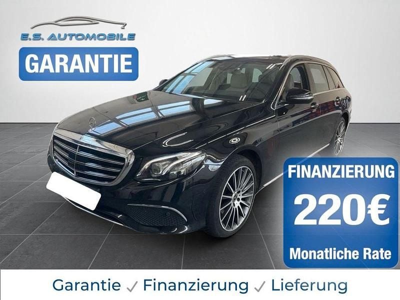 Schwarz Gebraucht 2017 Mercedes E220 Exclusive Limousine | 23.990 € (Guter Preis) - Bild 1/3