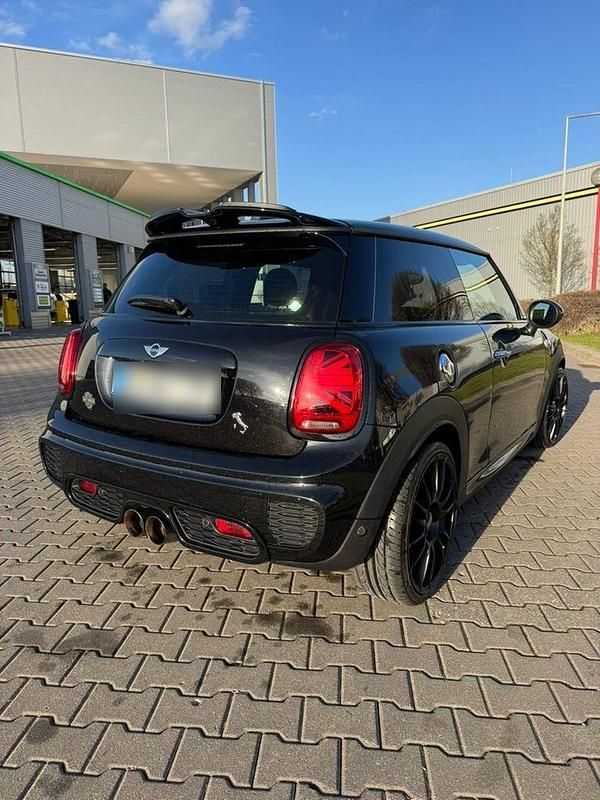 Gebraucht Mini John Cooper Works 275 PS (202 kW) 2017 Schwarz Kleinwagen
